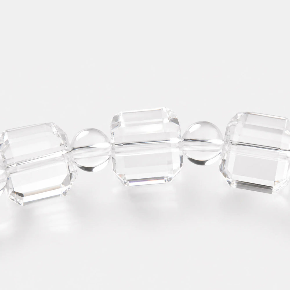 The Clear Quartz Strand Bracelet — Geometric Sequence, PDP close-up detail image 1.