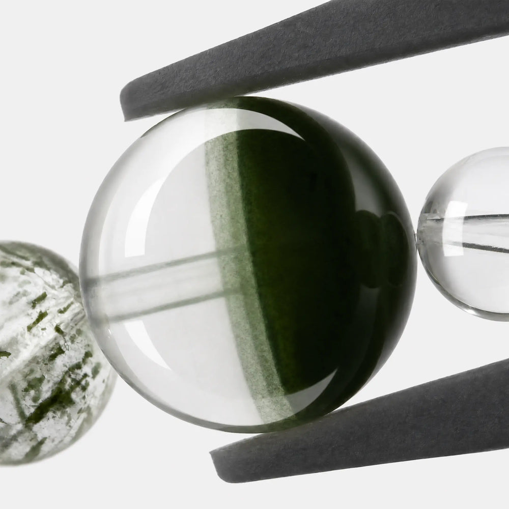 The Emerald Phantom Bracelet — Tri-Wire Architecture, PDP close-up detail image 2.