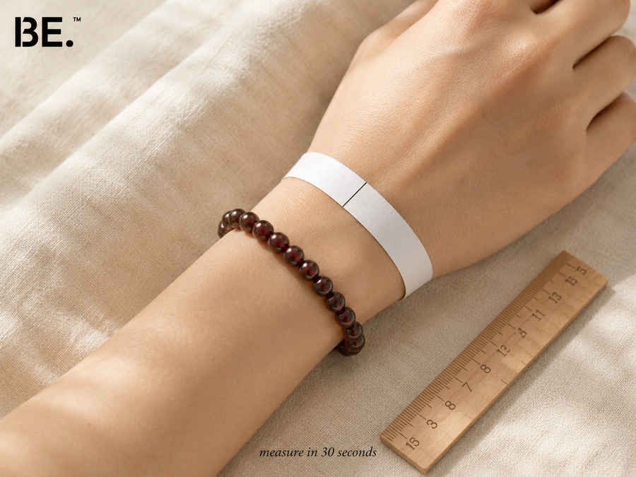 How to measure your wrist for a bracelet — paper strip and ruler method. BE.